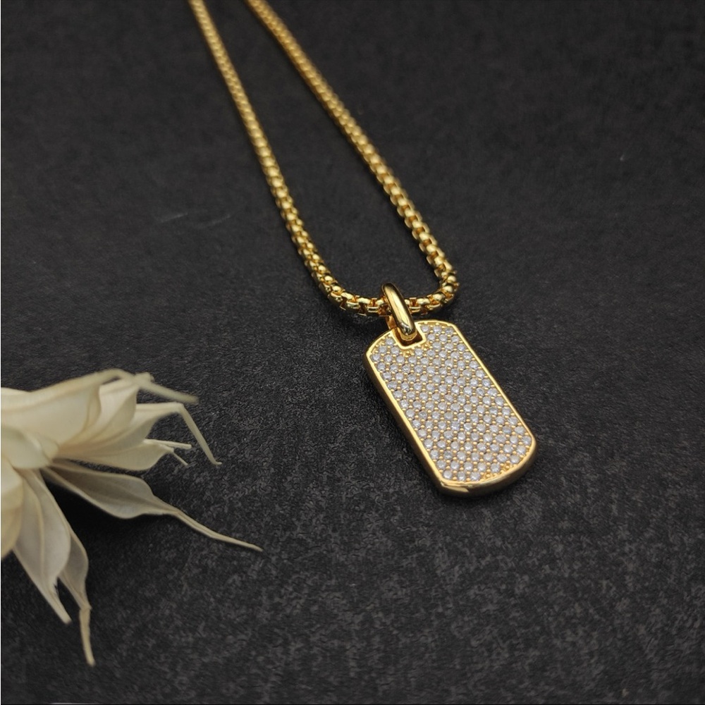 David Yurman Gold-Tone Pavé Dog Tag Necklace - Gold - Picture 5 of 7